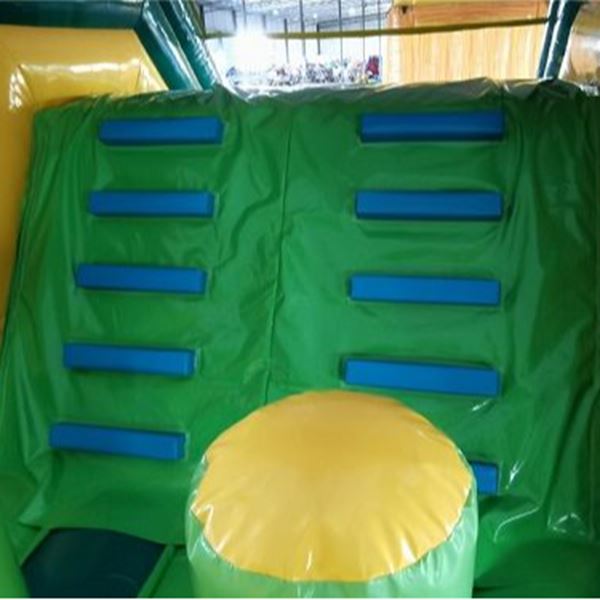 Stormbaan Jungle met glijbaan 10m Stormbaan Jungle met glijbaan 10m